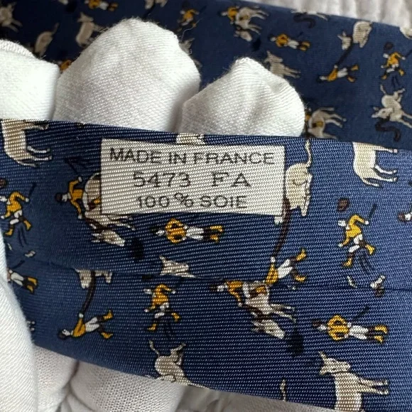 Hermes . Blue Tie with Donkey and Jockey Print. Made it France. 100% silk. - Picture 8 of 11